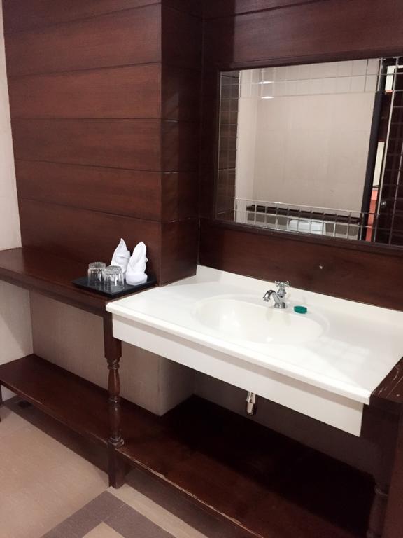 צ'יאנג מאי Aster Residence מראה חיצוני תמונה